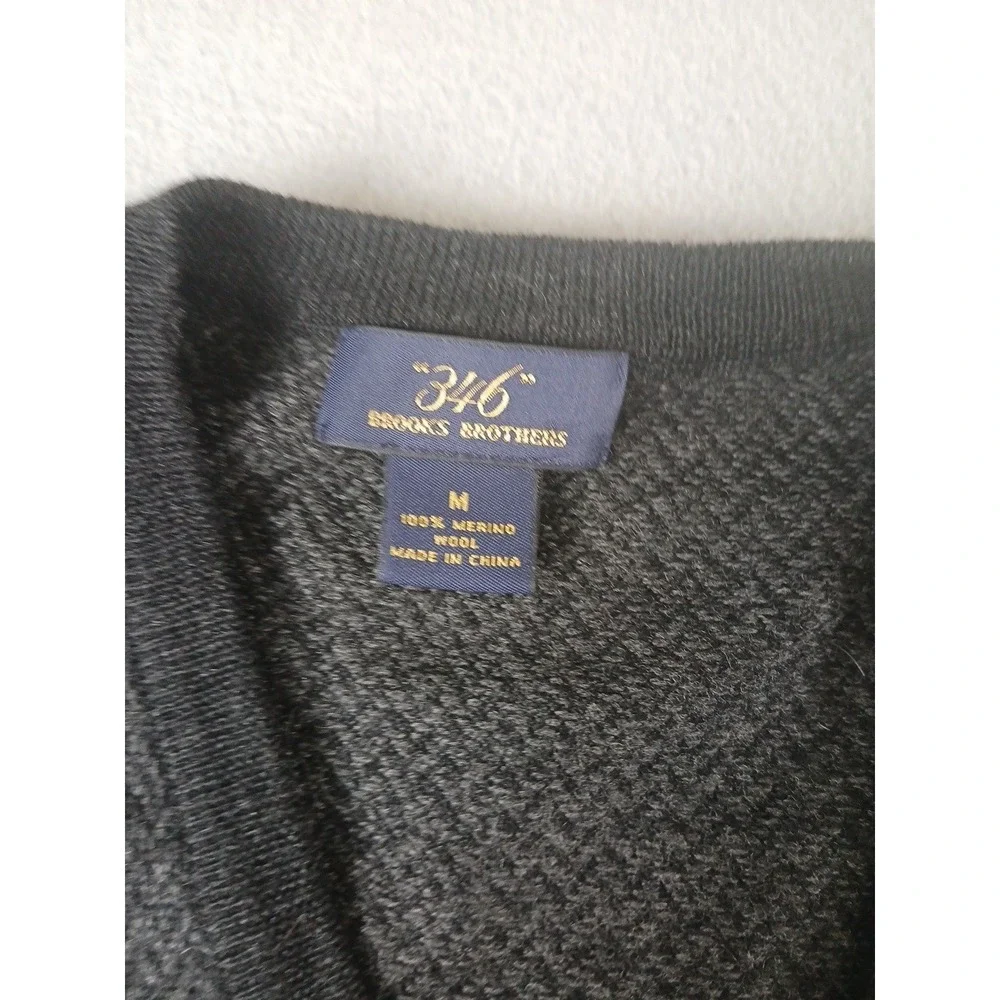 Brooks Brothers 346 100% Merino Wool Geometric Sweater Vest Men's Medium Gray!